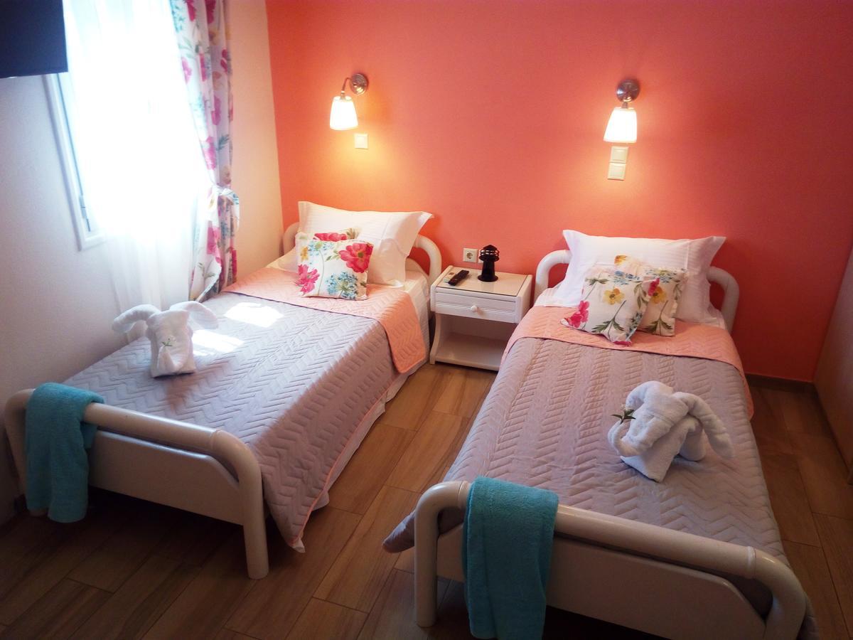 Evizorzia Villas Períssa Extérieur photo